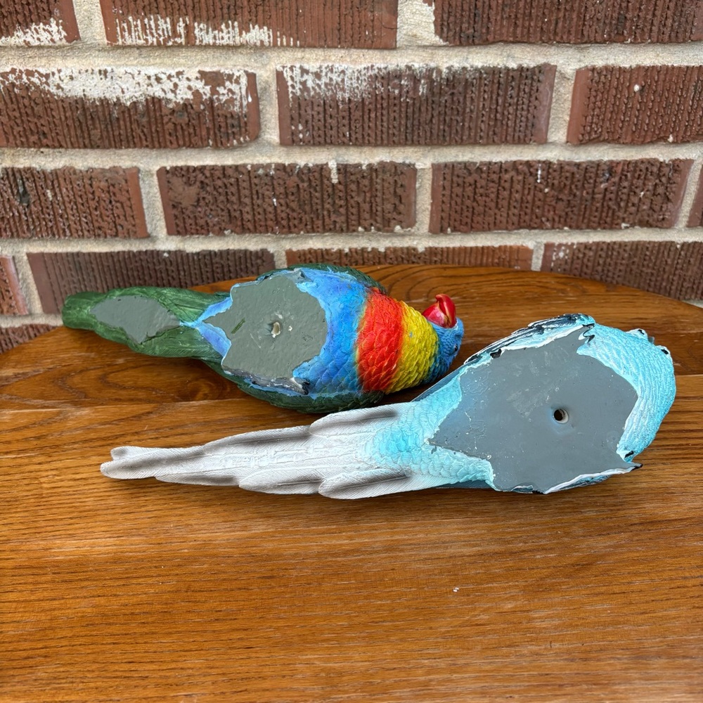 Birds Parrot Parakeet Realistic Colorful Animal Figurines Set of 2 - Picture 7 of 7